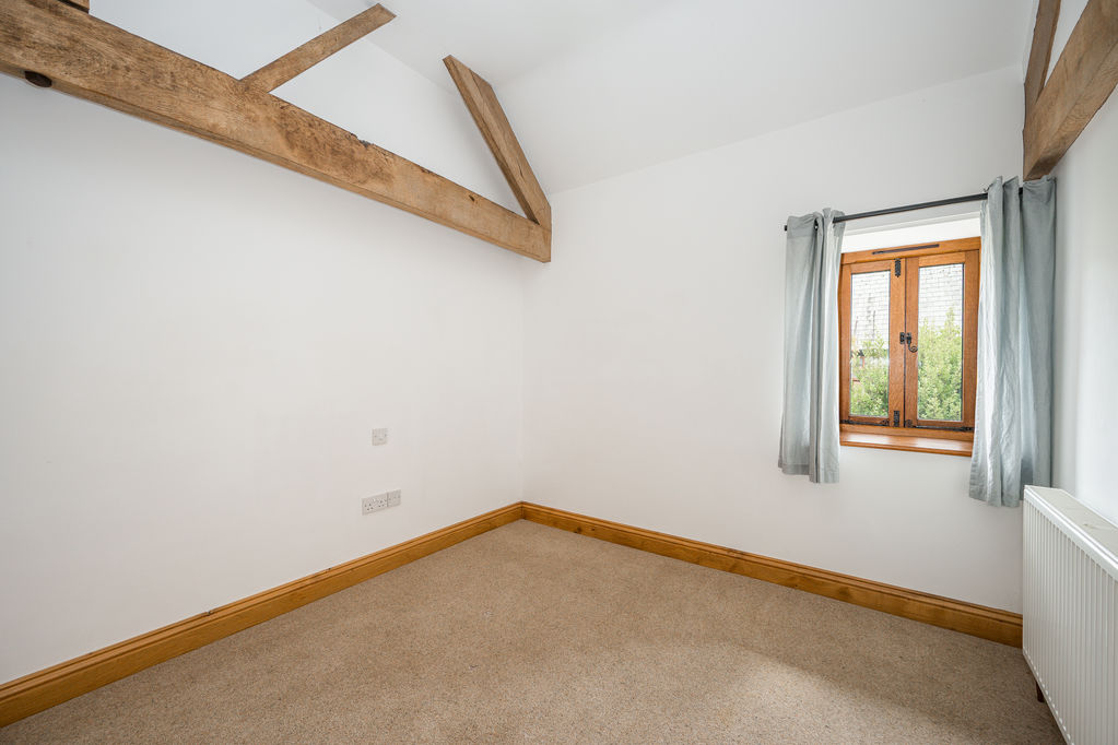 Bedroom- click for photo gallery